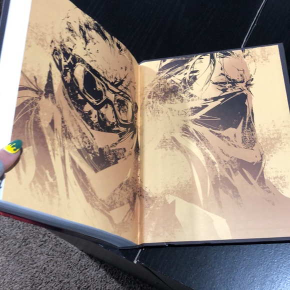 Metal Gear Solid V The Phantom Pain The Complete Official Guide hardcover book - Picture 5 of 11